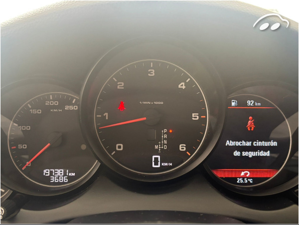 Porsche Cayenne  6