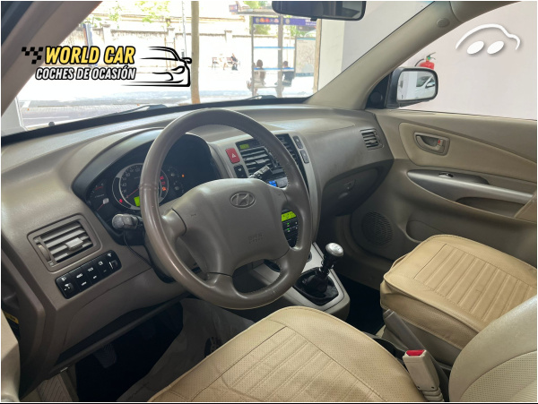 Hyundai Tucson HYUNDAI TUCSON 2.0 CDRi Style 11
