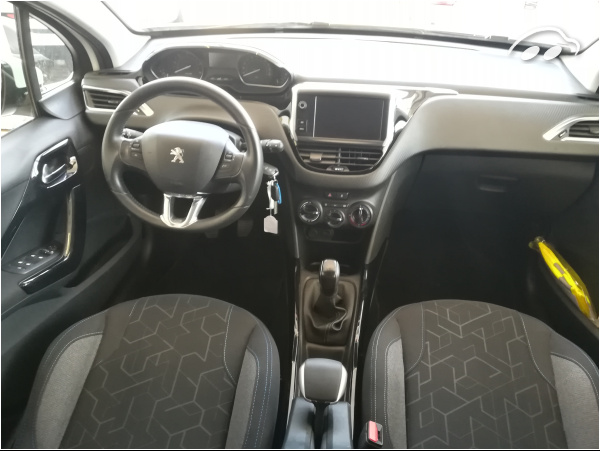 Peugeot 2008 1.5 2