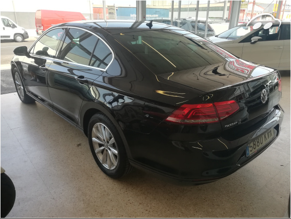 Volkswagen Passat 1.5 2