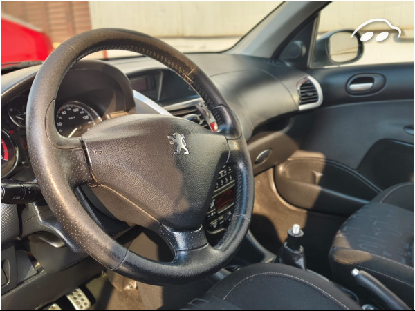Peugeot 206 206 + 1.4 HDI  6