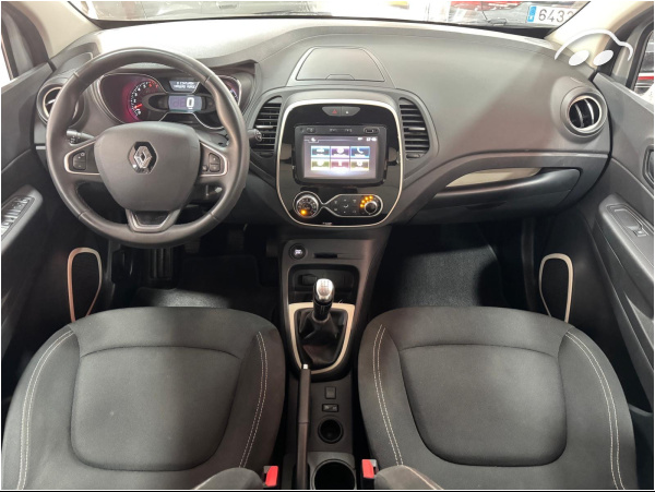 Renault Captur LIMITED TCE  9