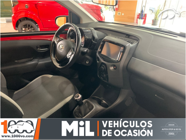 Toyota Aygo 1.0 72CV X-PLAY 4