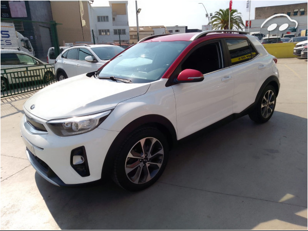 Kia Stonic 1.0 TGI Black Efition 3