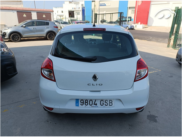 Renault Clio 1.2 16V 5