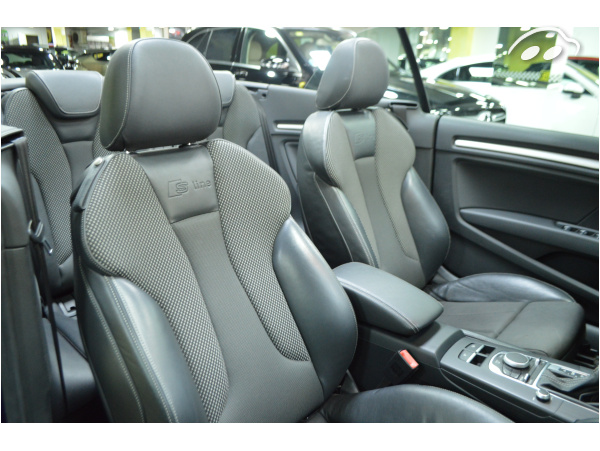 Audi A3 Cabrio 2.0 TDI S-LINE  8