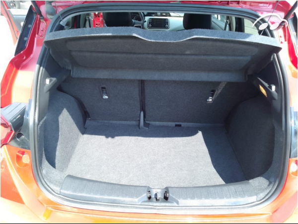 Nissan Micra TEKNA 1.5 DCI 11
