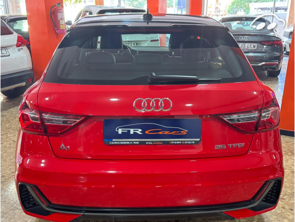 Audi A1 1.0 TFSI SPORTBACK S LINE  6