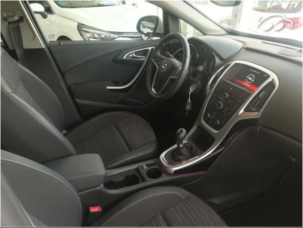 Opel Astra 1.4 6