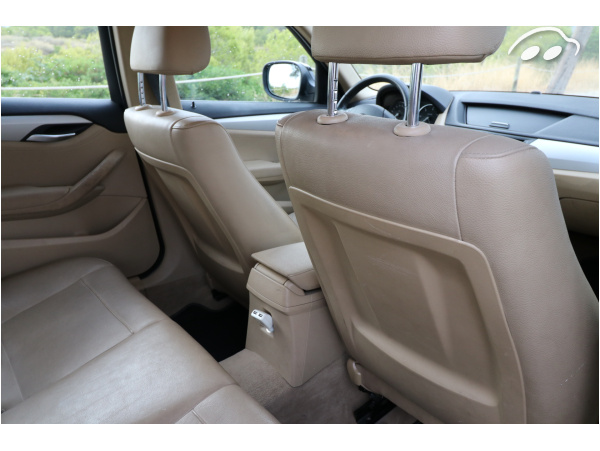 Bmw X1 SDRIVE18  5