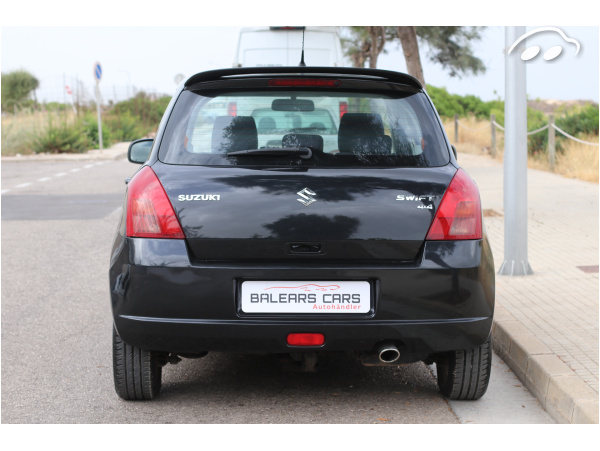 Suzuki Swift 1.3 4X4 manual 10