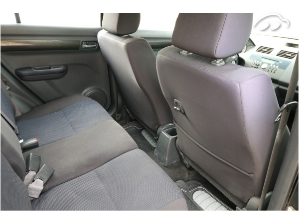 Suzuki Swift 1.3 4X4 manual 12