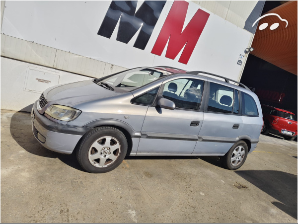 Opel Zafira  2.0 DI 16V  3