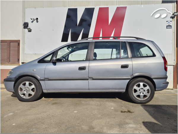 Opel Zafira  2.0 DI 16V  5