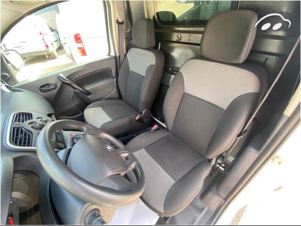 Renault Kangoo 1.5 DCI 75 4P FG 8