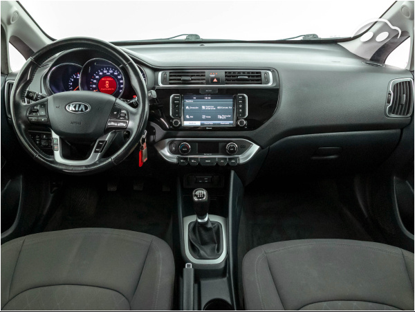 Kia Rio 1.2 75CV 9