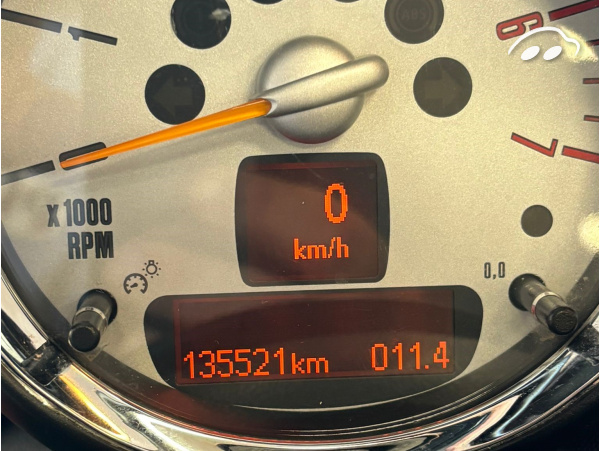 Mini Cooper D  5