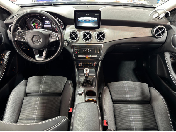 Mercedes-benz Clase GLA URBAN  11