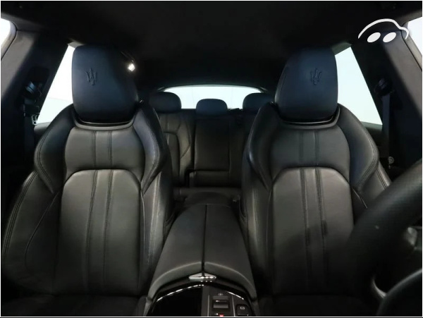 Maserati Levante 330 GTHYBRID MY23 11