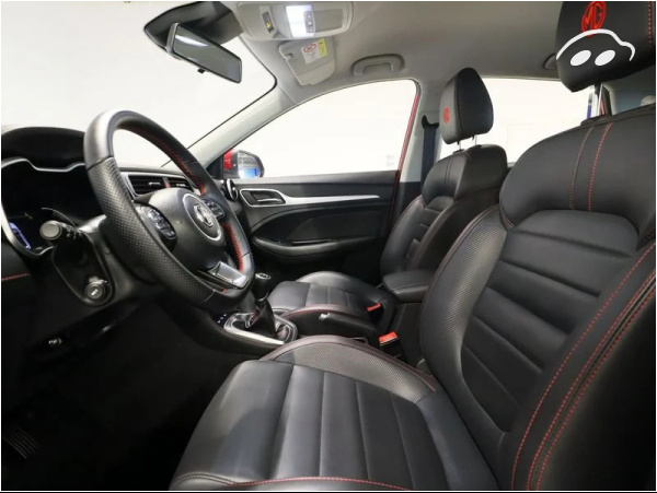 MG ZS 1.5 LUXURY 106CV 5P 5