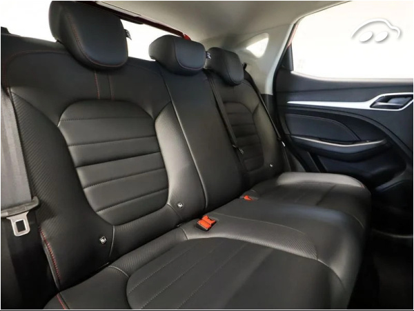 MG ZS 1.5 LUXURY 106CV 5P 6