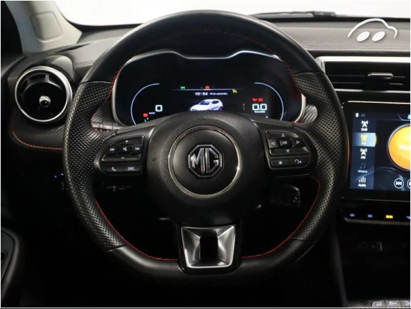 MG ZS 1.5 LUXURY 106CV 5P 9