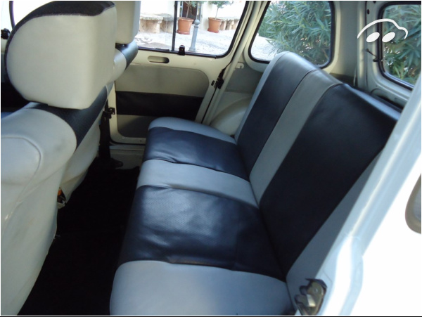 Renault 4L TL  1.1 cc 8