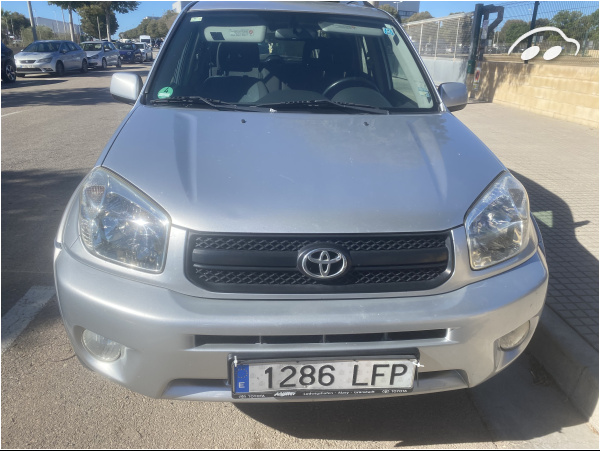 Toyota Rav4  2