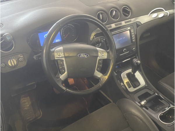 Ford S-max vehiculo de bricolaje, ruido del motor, fuga de escape 1