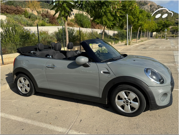 Mini One Cabrio  3