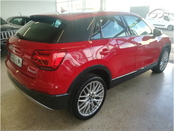 Audi Q2 ADVANCED 4