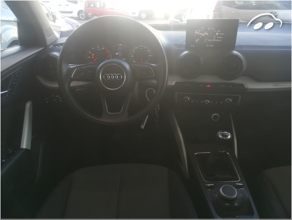 Audi Q2 ADVANCED 5