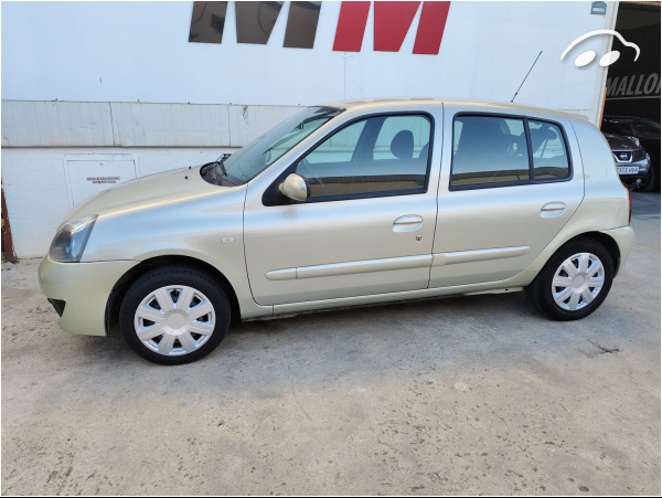 Renault Clio Campus 1.2 16V 3