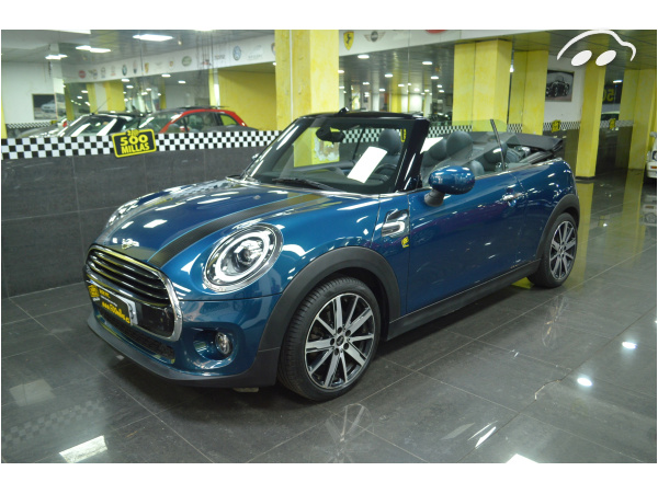Mini Cooper Cabrio SIDEWALK 2