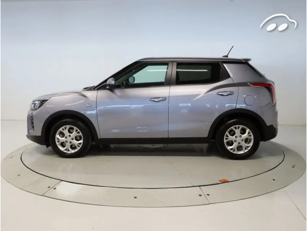 KGM Tivoli 1.5 G15T LP LINE GSR 135CV 5P 11