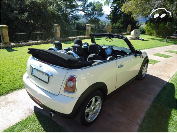 Mini Cooper Cabrio 1.6 120 cv 4