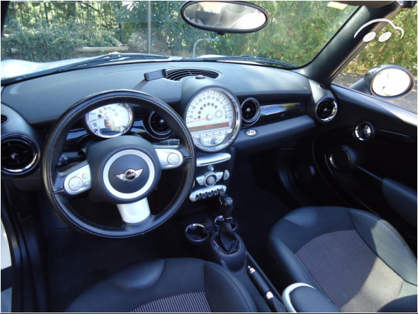 Mini Cooper Cabrio 1.6 120 cv 10