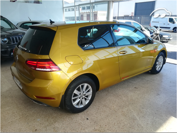 Volkswagen Golf 1.0tfsi 4