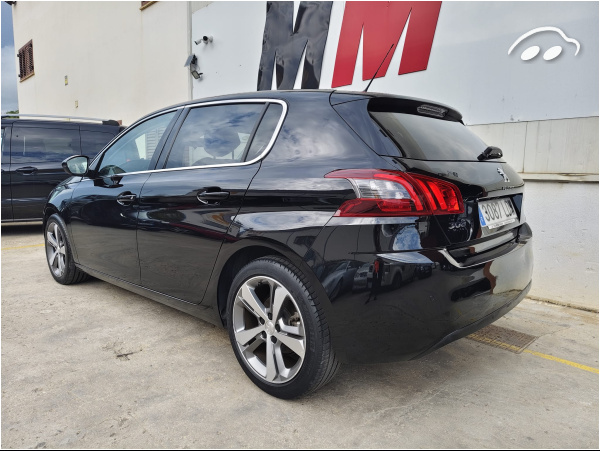 Peugeot 308 1.2 THP Puretech 12V 5
