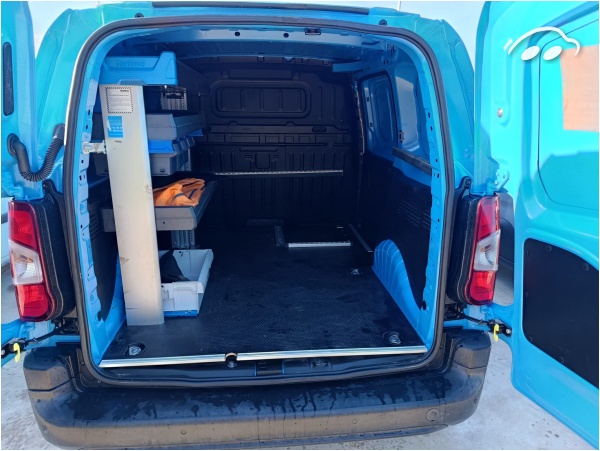 Peugeot Partner 1.5 BLUEHDI 75 CV PREMIUM 9