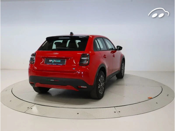 Fiat 600 SEICENTO BEV RED 115KW 156CV 5P 9