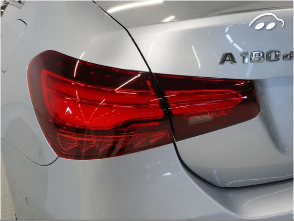 Mercedes-benz Clase A A CLASS A 180CV  D DCT 116CV 4P 6