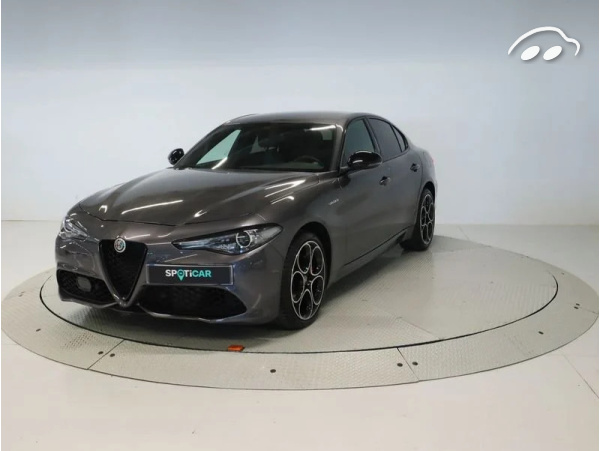 Alfa Romeo Giulia 2.2 D TURBO 154KW VELOCE AUTO 4WD 210CV 4P 6