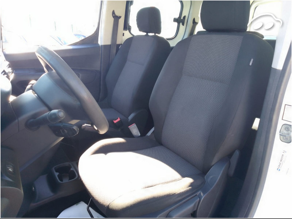 Peugeot Rifter 1.5 HDI  8