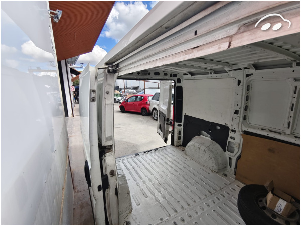 Peugeot Boxer 2.2 12