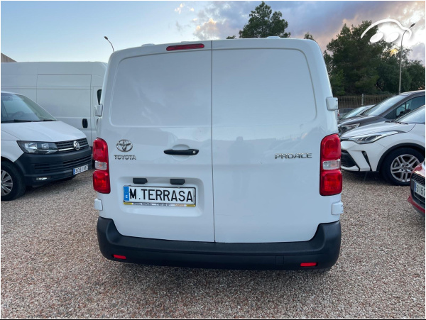 Toyota Proace furgon  9