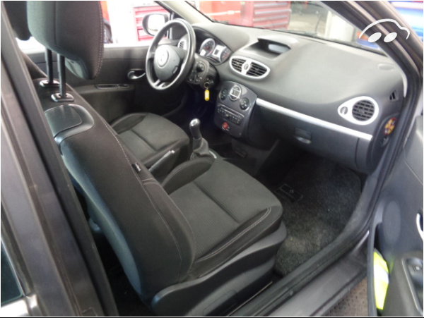 Renault Clio 1.2 7