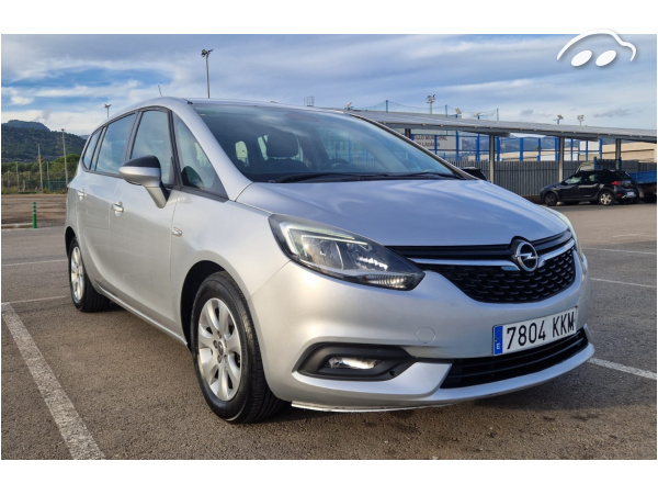Opel Zafira 1.4 Gasolina  5