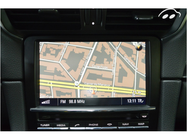 Porsche 911 CARRERA COUPE PDK 11