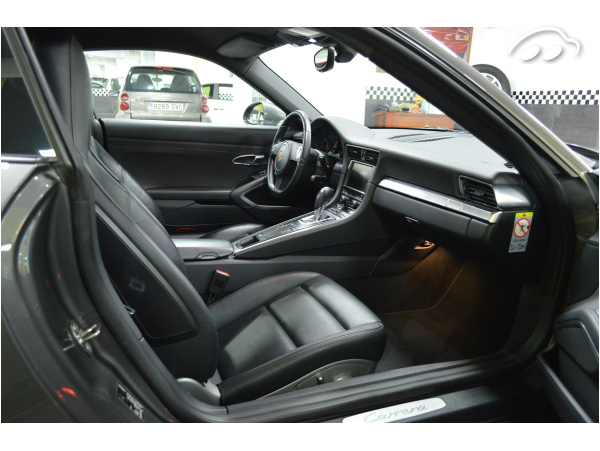 Porsche 911 CARRERA COUPE PDK 8
